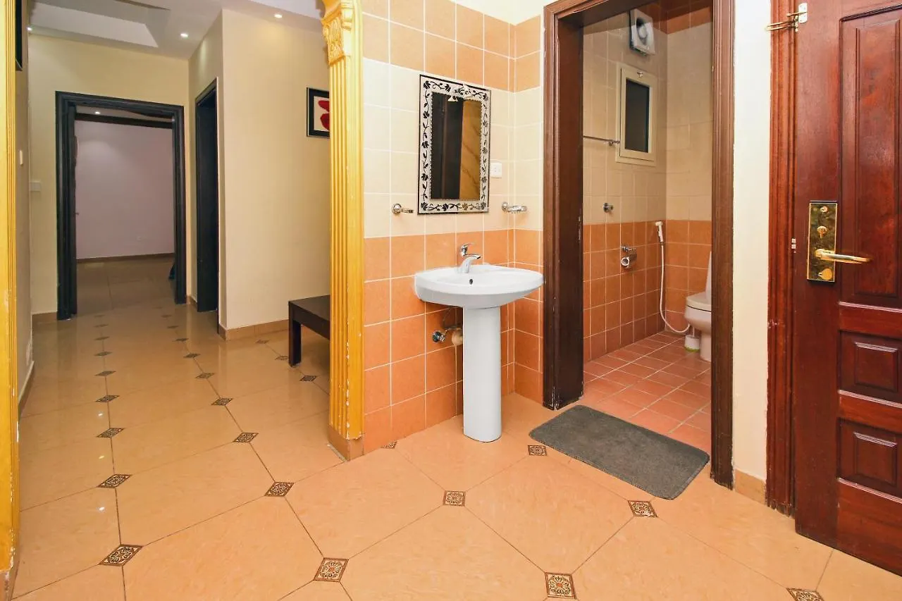 ***  ホテル Oyo 589 Lavina House ジェッダ サウジアラビア